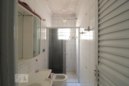 Banheiro Social de casa à venda com 4 quartos, 150m² em Vila Nova Manchester, São Paulo