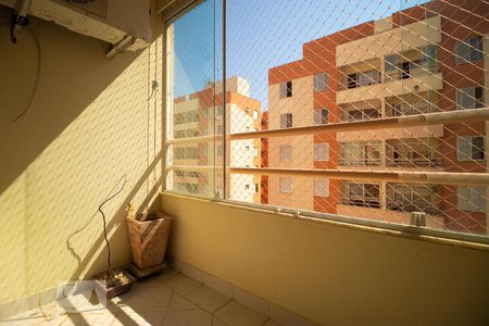 Sacada de apartamento para alugar com 3 quartos, 79m² em Mansões Santo Antônio, Campinas