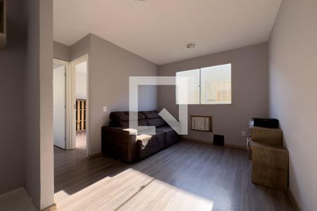 Sala de apartamento para alugar com 2 quartos, 40m² em Cavalhada, Porto Alegre