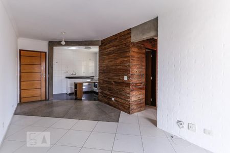 Sala de apartamento para alugar com 3 quartos, 75m² em Lapa, São Paulo