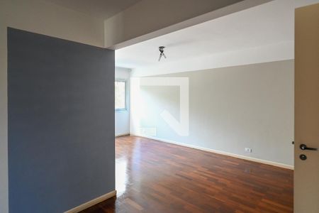 Sala de apartamento para alugar com 3 quartos, 77m² em Vila Gumercindo, São Paulo