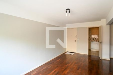 Sala de apartamento para alugar com 3 quartos, 77m² em Vila Gumercindo, São Paulo