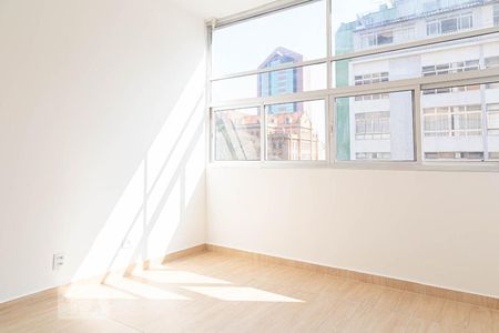 Quarto de apartamento à venda com 1 quarto, 41m² em Vila Buarque, São Paulo