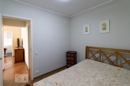 Quarto 1 de apartamento para alugar com 3 quartos, 87m² em Vila Olímpia, São Paulo