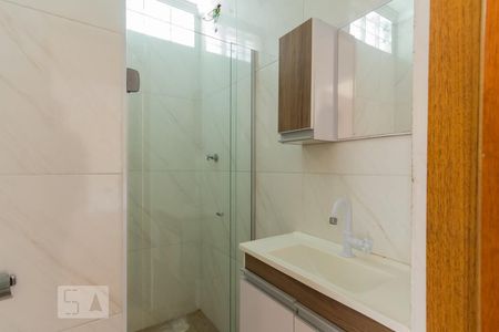 Banheiro Social de apartamento para alugar com 3 quartos, 100m² em Jardim Guapituba, Mauá