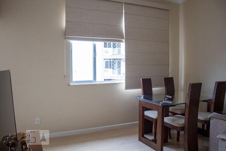 Sala de apartamento para alugar com 2 quartos, 65m² em Grajaú, Rio de Janeiro