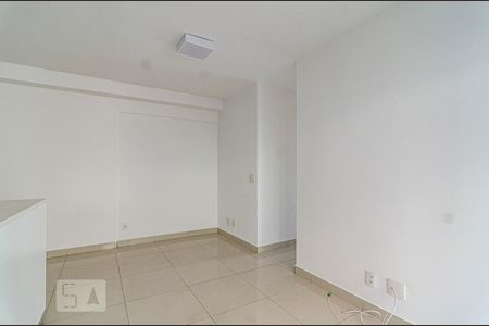 Sala de apartamento para alugar com 2 quartos, 54m² em Sumaré, São Paulo