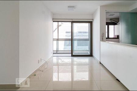 Sala de apartamento para alugar com 2 quartos, 54m² em Sumaré, São Paulo