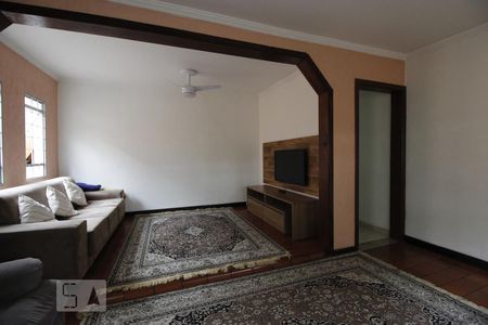 Sala de Estar de casa à venda com 3 quartos, 208m² em Parque Cruzeiro do Sul, São Paulo