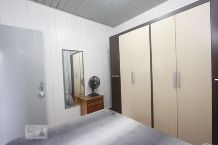 QUARTO 1 de casa à venda com 3 quartos, 110m² em Sarandi, Porto Alegre