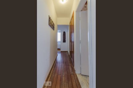 Corredor de apartamento para alugar com 3 quartos, 144m² em Pituba, Salvador