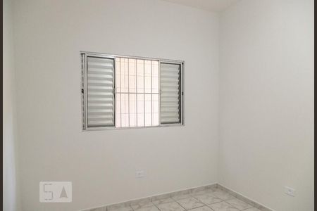 Quarto 1 de casa para alugar com 2 quartos, 60m² em Jardim Arize, São Paulo