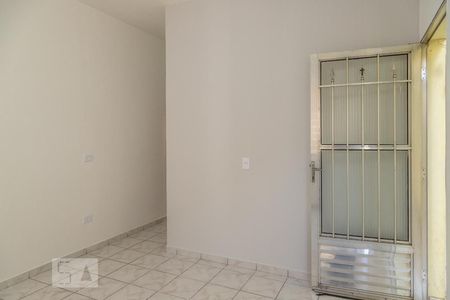 Sala de casa para alugar com 2 quartos, 60m² em Jardim Arize, São Paulo