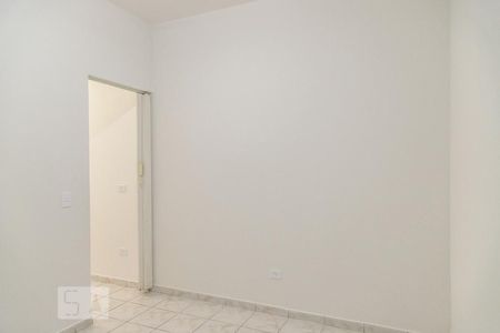 Quarto 1 de casa para alugar com 2 quartos, 60m² em Jardim Arize, São Paulo