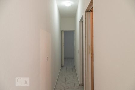 Corredor de casa para alugar com 2 quartos, 60m² em Jardim Arize, São Paulo