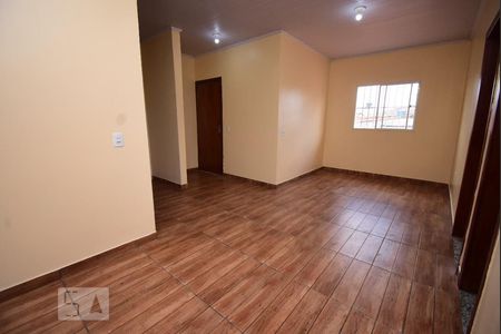 Sala de casa para alugar com 3 quartos, 70m² em Ceilândia Sul (ceilândia), Brasília