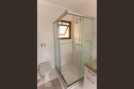 Casa à venda com 198m², 3 quartos e 2 vagas Casa à venda com 198m², 3 quartos e 2 vagasBanheiro Suíte