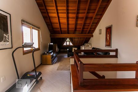 Casa à venda com 198m², 3 quartos e 2 vagas Casa à venda com 198m², 3 quartos e 2 vagasTerceiro andar