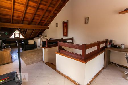 Casa à venda com 198m², 3 quartos e 2 vagas Casa à venda com 198m², 3 quartos e 2 vagasTerceiro andar