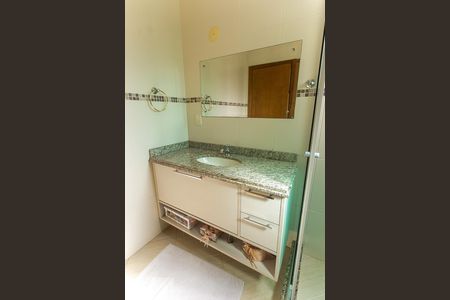 Casa à venda com 198m², 3 quartos e 2 vagas Casa à venda com 198m², 3 quartos e 2 vagasBanheiro Terceiro andar