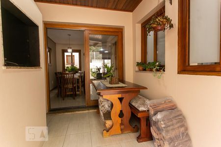 Casa à venda com 198m², 3 quartos e 2 vagas Casa à venda com 198m², 3 quartos e 2 vagasÁrea de lazer