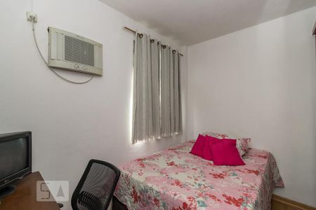 Quarto de apartamento à venda com 1 quarto, 40m² em Irajá, Rio de Janeiro