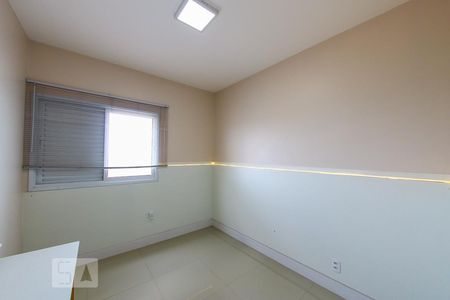 Quarto 1 de apartamento à venda com 3 quartos, 82m² em Jardim Las Vegas, Guarulhos