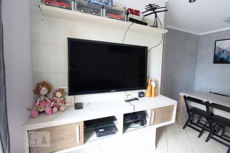 Sala de apartamento à venda com 2 quartos, 55m² em Vila Metalúrgica, Santo André