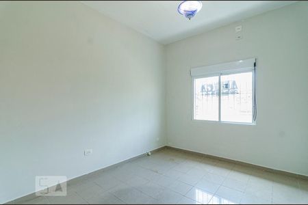 Quarto 2 de casa para alugar com 3 quartos, 60m² em Jardim Vera Cruz, São Paulo