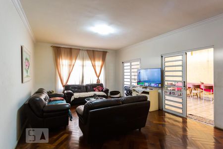 Sala de casa à venda com 4 quartos, 510m² em Jardim das Flores, Osasco