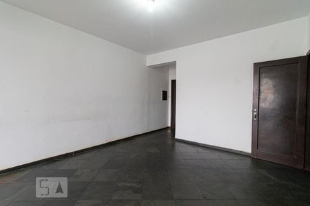 Apartamento à venda com 132m², 3 quartos e sem vagaSala