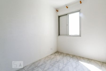 Quarto 1 de apartamento para alugar com 2 quartos, 55m² em Estância Jaraguá, São Paulo