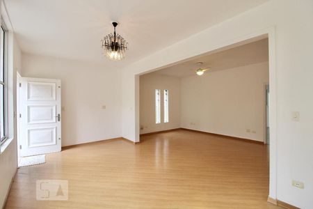 Sala de casa para alugar com 3 quartos, 230m² em Brooklin Paulista, São Paulo