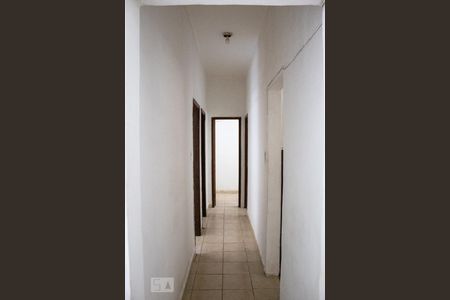 corredor  de apartamento para alugar com 3 quartos, 68m² em São Cristóvão, Rio de Janeiro