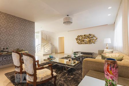 Sala de casa à venda com 5 quartos, 650m² em Barra da Tijuca, Rio de Janeiro