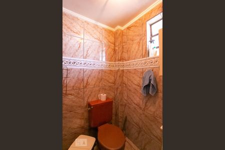 Lavabo de casa à venda com 4 quartos, 150m² em Vila Nova, Porto Alegre