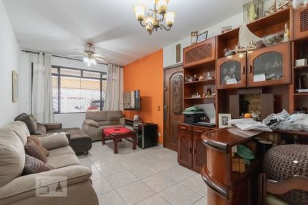 Sala de Estar de casa à venda com 4 quartos, 150m² em Vila Campestre, São Paulo