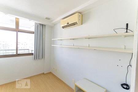 Quarto 1 de apartamento à venda com 2 quartos, 92m² em Ingá, Niterói