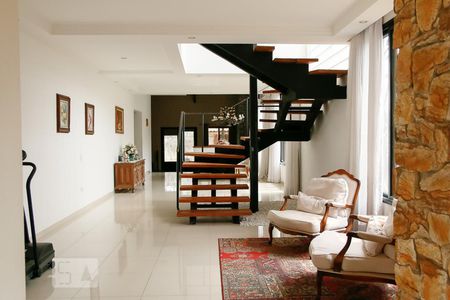 Sala de Estar de casa à venda com 5 quartos, 400m² em Jardim Santa Helena, São Paulo