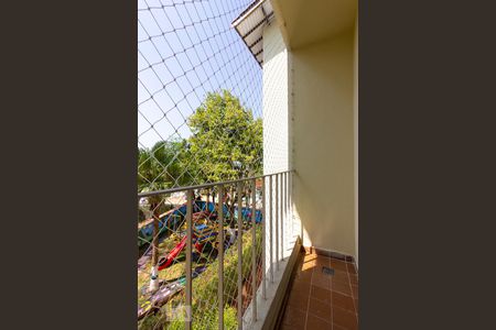 Sacada de apartamento para alugar com 3 quartos, 68m² em Granja Viana Ii, Cotia