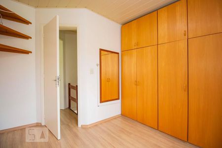 Quarto 2 de casa de condomínio à venda com 2 quartos, 78m² em Alto Petrópolis, Porto Alegre