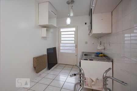 Cozinha  de casa de condomínio à venda com 2 quartos, 78m² em Alto Petrópolis, Porto Alegre