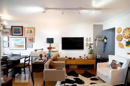 Sala de apartamento para alugar com 3 quartos, 100m² em Vila Sofia, São Paulo