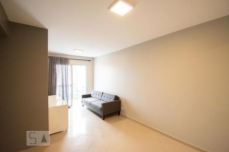 sala de apartamento para alugar com 3 quartos, 65m² em Vila Sofia, São Paulo