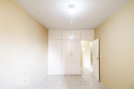 Quarto 1 de apartamento para alugar com 2 quartos, 70m² em Santo Amaro, São Paulo