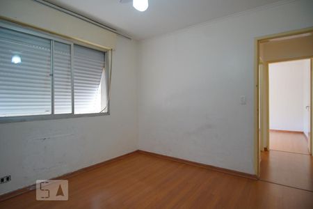 Quarto 1 de apartamento para alugar com 2 quartos, 72m² em Chácara das Pedras, Porto Alegre