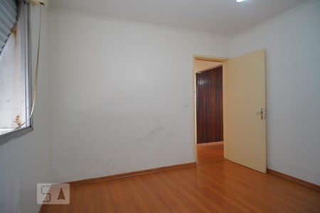 Quarto 1 de apartamento para alugar com 2 quartos, 72m² em Chácara das Pedras, Porto Alegre