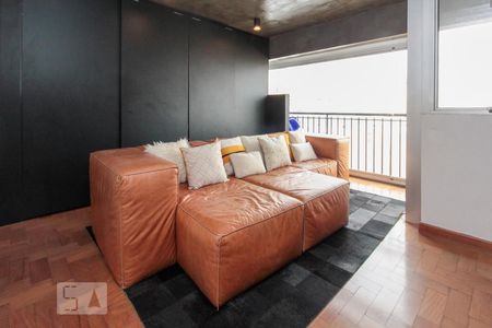 Sala 1 de apartamento para alugar com 1 quarto, 78m² em Sumarezinho, São Paulo