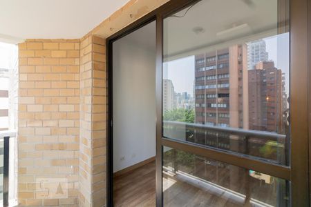 Varanda Sala de casa de condomínio à venda com 4 quartos, 113m² em Vila Uberabinha, São Paulo