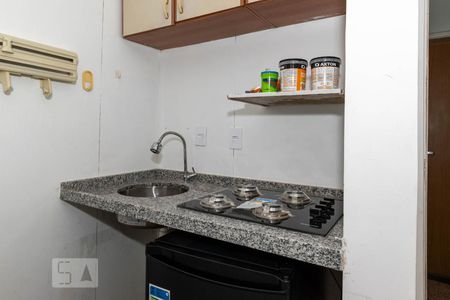 Sala/Cozinha de kitnet/studio para alugar com 1 quarto, 32m² em Mirandópolis, São Paulo